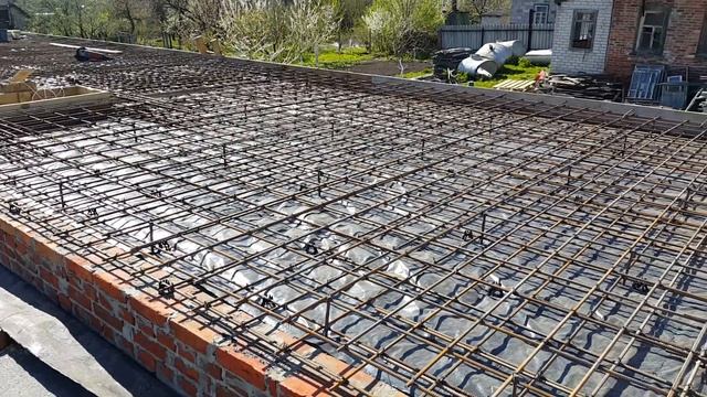 Монолитное перекрытие с опиранием на поверхность трех несущих стен. смотреть онлайн