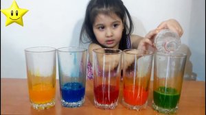 Новые  опыты для детей Цветная пена в стаканах New experiences for children Colored foam in the cup