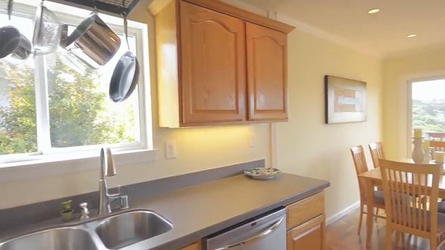 2600 Monserat Ave Video Tour смотреть онлайн