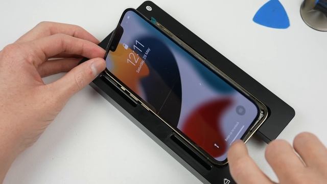 Apples Self Repair Program Is Not What It Seems смотреть онлайн
