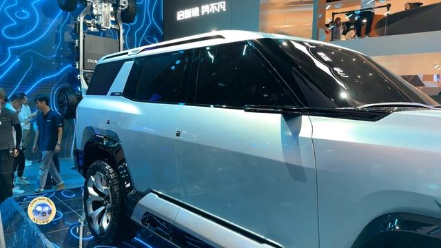 2024 BYD Fang Cheng Bao Leopard 8 FirstLook Walkaround—2023 Chengdu Motor Show смотреть онлайн