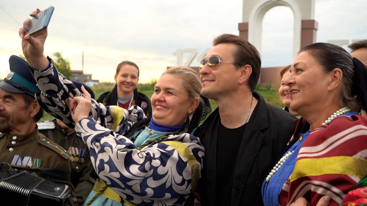 В Челябинскую область на съемки фильма прибыл Сергей Безруков смотреть онлайн