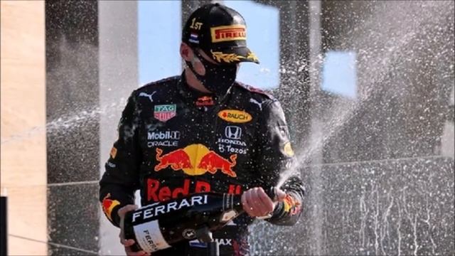 Ferrari на Новый год смотреть онлайн