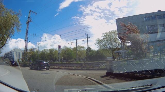 Постой паровоз - Freiburg im Breisgau Hauptbahnhof смотреть онлайн