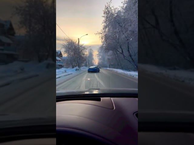 QUATTROTEQUE - DEEP INSIDE смотреть онлайн