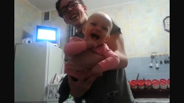 6 месяцев ребенку. Первый зуб и сопли. не поправилась. смотреть онлайн