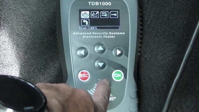 Citroen C4 2023 Blade Pin Reading and Key Programming смотреть онлайн