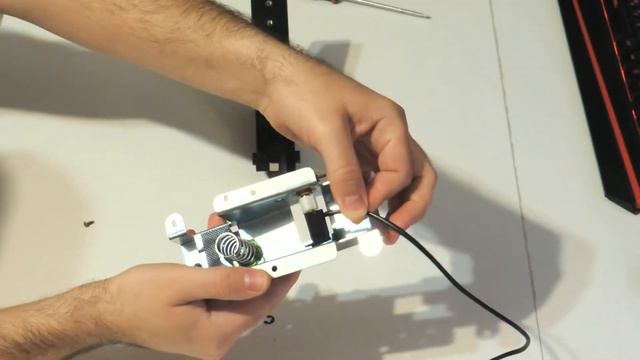 Датчик Холла на педали Thrustmaster T3PA (магнитодатчик) смотреть онлайн