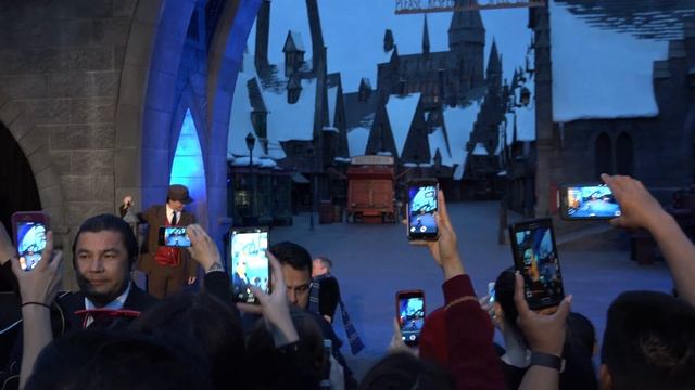 4K - Public Grand Opening of The Wizarding World of Harry Potter at Universal Studios Hollywood смотреть онлайн