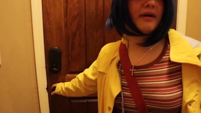 THE VILLAiNS take OVER HALLOWEEN! Can Aubrey & Caleb SAVE the HALLOWEEN? смотреть онлайн