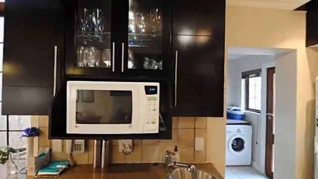 Very modern townhouse | woodlands property | J35953 смотреть онлайн