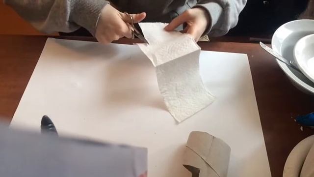 Как сделать туалетная бумагу для кукол смотреть онлайн