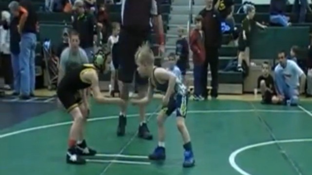 Маленький боец смотреть онлайн