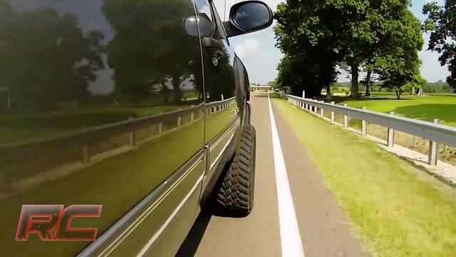 Chvrolet Silverado 1500 2007-2013 с лифтом подвески 7,5 дюймов от Rough Country смотреть онлайн