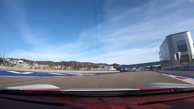 Шарф/респиратор R-Shield и Porsche Carrera 911 смотреть онлайн