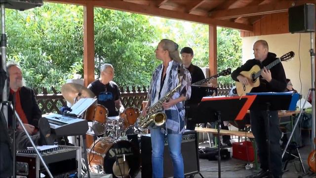 Swing Company - 10/18 I Can't Give You Anything But Love (Jimmy McHugh/Dorothy Fields)