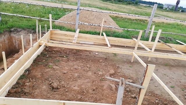 Свинарник из опилкобетона. Продолжение.Чать 2.Ударно работаем.Стройка кипит