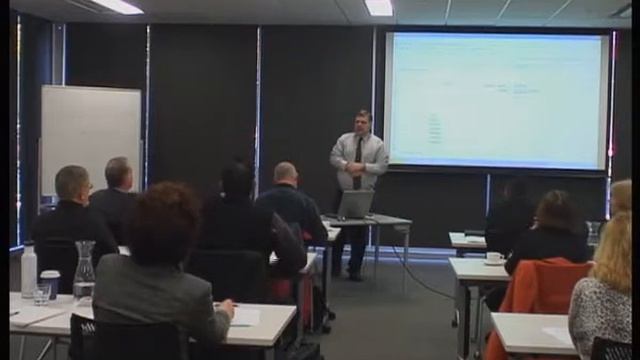80-20 Excel 2003: Range names смотреть онлайн