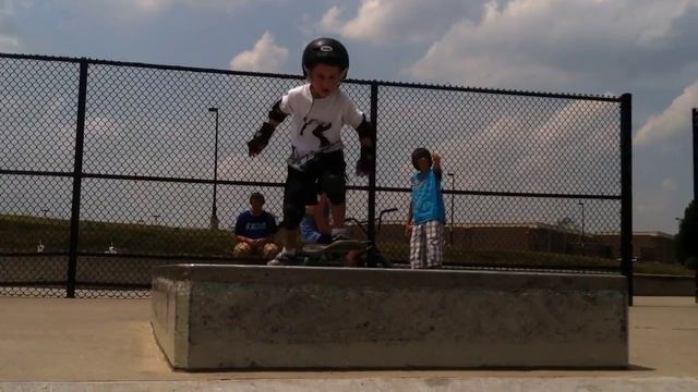 Garrett termite skateboards sponsor me.mov смотреть онлайн
