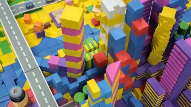 Игрушечный город «Томик» смотреть онлайн