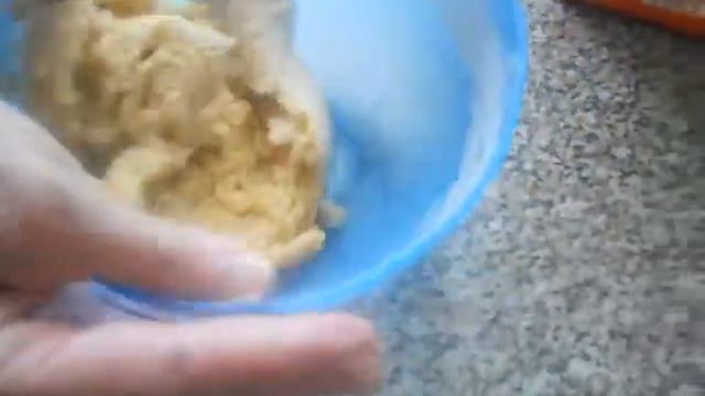 Пироги с творогом и сметаной