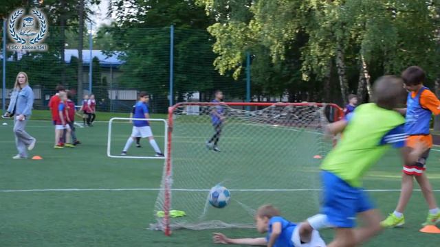 #Классныеновости: проект «Футбол в школе» в школе № 1541 смотреть онлайн