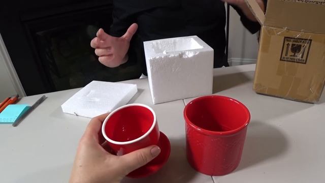 Нашли столько классных вещей в потерянных посылках! Рады результату! Открываем дешевые посылки в СШ смотреть онлайн