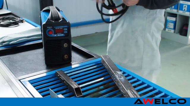 PLUS 250: saldatrice ad inverter by AWELCO MMA - MADE IN ITALY - 100% DUTY CYCLE смотреть онлайн