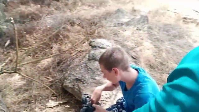 Щекотка челлендж