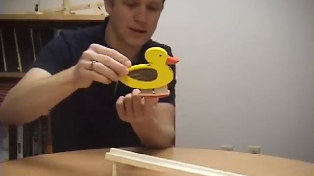 Toy Physics - Part 3: Waddling Duck смотреть онлайн