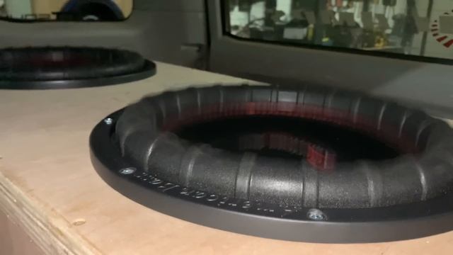 How Loud Can We Make a BUDGET 1000 Watts Subwoofer System? смотреть онлайн