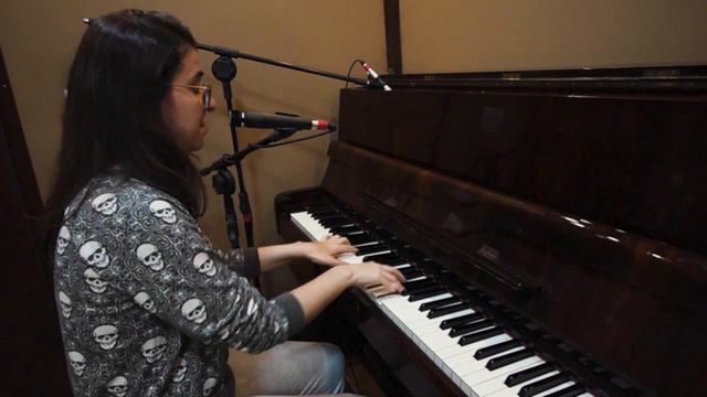Big girls cry (Sia) - Deise Spoonie Cover смотреть онлайн