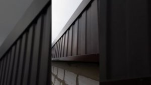 установка ветровой планки на односкатную крышу