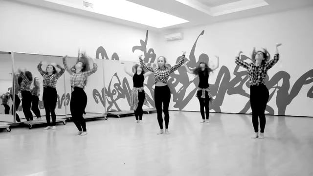 The Bat - студия танцев. Choreo - Irina Marinina. смотреть онлайн