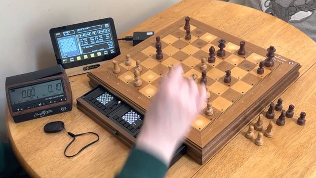 Ginkgo v1 on the Mephisto Phoenix Vs Igel-NN v3.2.0 on the DGT Pi via Elfacun смотреть онлайн