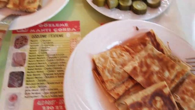 Забегаловка на улицах Антальи - Gozleme manti gorba смотреть онлайн