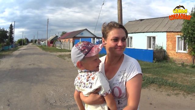 Поездка в Россию / Жизнь в деревне / Путешествие на машине / Vlog... Семья Соколовых смотреть онлайн