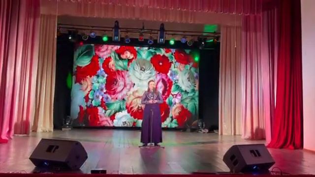Надежда Горшкова. Русская народная песня "Милая мама" смотреть онлайн