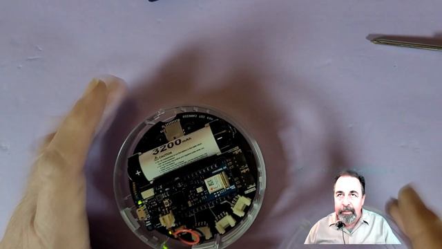 Oplà Arduino IoT Kit Unbox and First Sketch смотреть онлайн