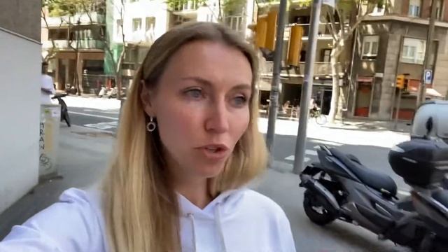 ВЛОГ как получить водительские права Обучение в автошколе в Барселоне, Испания смотреть онлайн