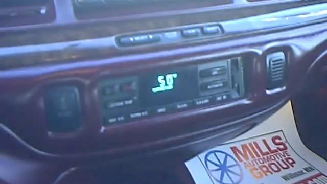 1995 Lincoln Town Car Executive Series смотреть онлайн