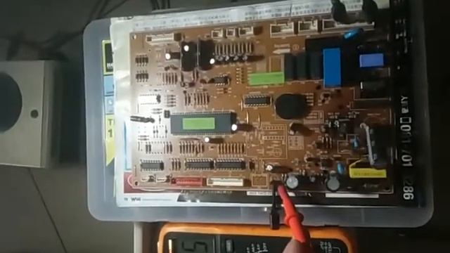 Daewoo Kimchi Fridge Mainboard Repair and Testing---Model FR-Q35 and 37---대우 김치냉장고 메인보드 수리후 테스트 смотреть онлайн