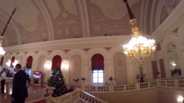 СКОЛЬКО СТОИТ СХОДИТЬ В НОВЫЙ ГОД НА "ЩЕЛКУНЧИК" В БОЛЬШОЙ ТЕАТР??? смотреть онлайн