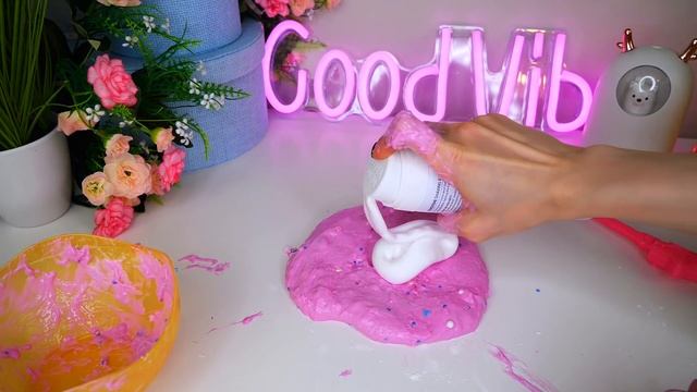 ИДЕАЛЬНЫЙ СЛАЙМ из КРАХМАЛА и ПЕНЫ ⭐ ИСПРАВИЛА КУПЛЕНЫЙ ЛИЗУН смотреть онлайн
