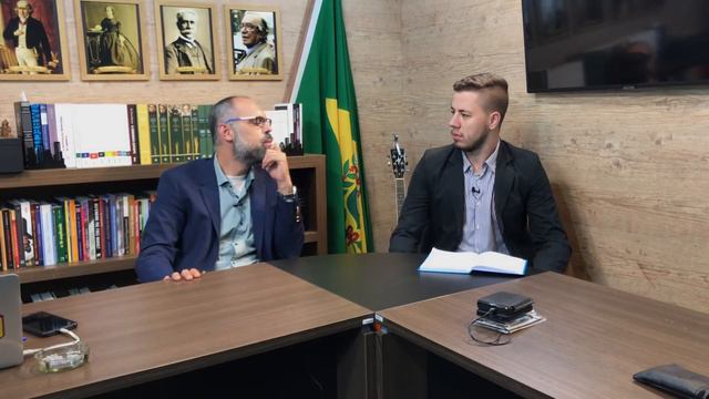 Entrevista com Allan dos Santos: Terça Livre, dinheiro público, polêmicas e CPMI das Fake News смотреть онлайн