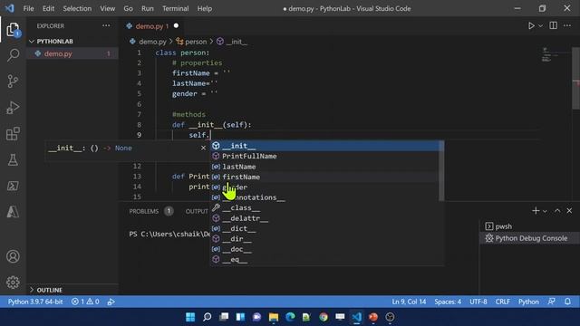 39. The __init__ method in Class in Python смотреть онлайн