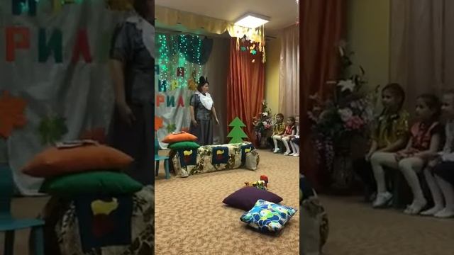 Спектакль "Глупый маленький мышонок" смотреть онлайн