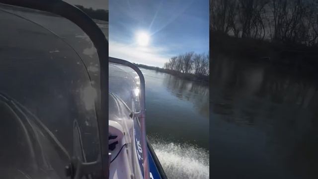 Отдых в Астрахани ноябрь 2022г. Рыбалка щука/судак. Река Ахтуба. Волга. смотреть онлайн