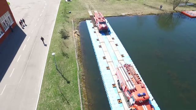 Понтонный мост из пластиковых понтонов Magic Float грузоподъемность 40 тонн смотреть онлайн