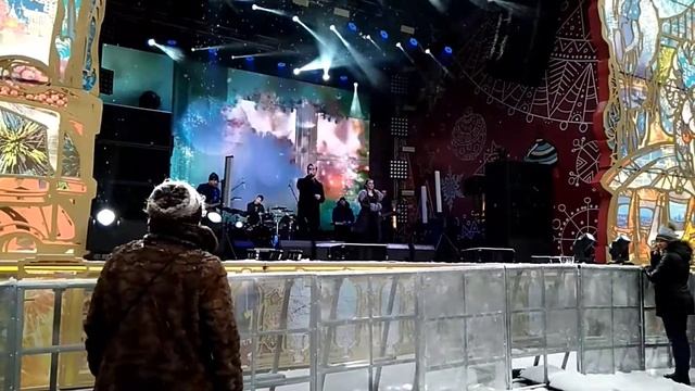 Новогодний VLOG #2. Едем на красную площадь. Весь день на видео смотреть онлайн